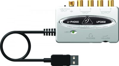Звуковая карта Behringer UCA202