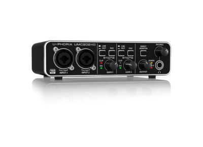 Внешняя студийная звуковая карта Behringer UMC202HD U-PHORIA