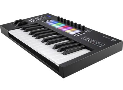 NOVATION Launchkey 25 Mk3 USB/MIDI контроллер