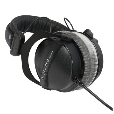 Закрытые наушники - Beyerdynamic DT770 PRO