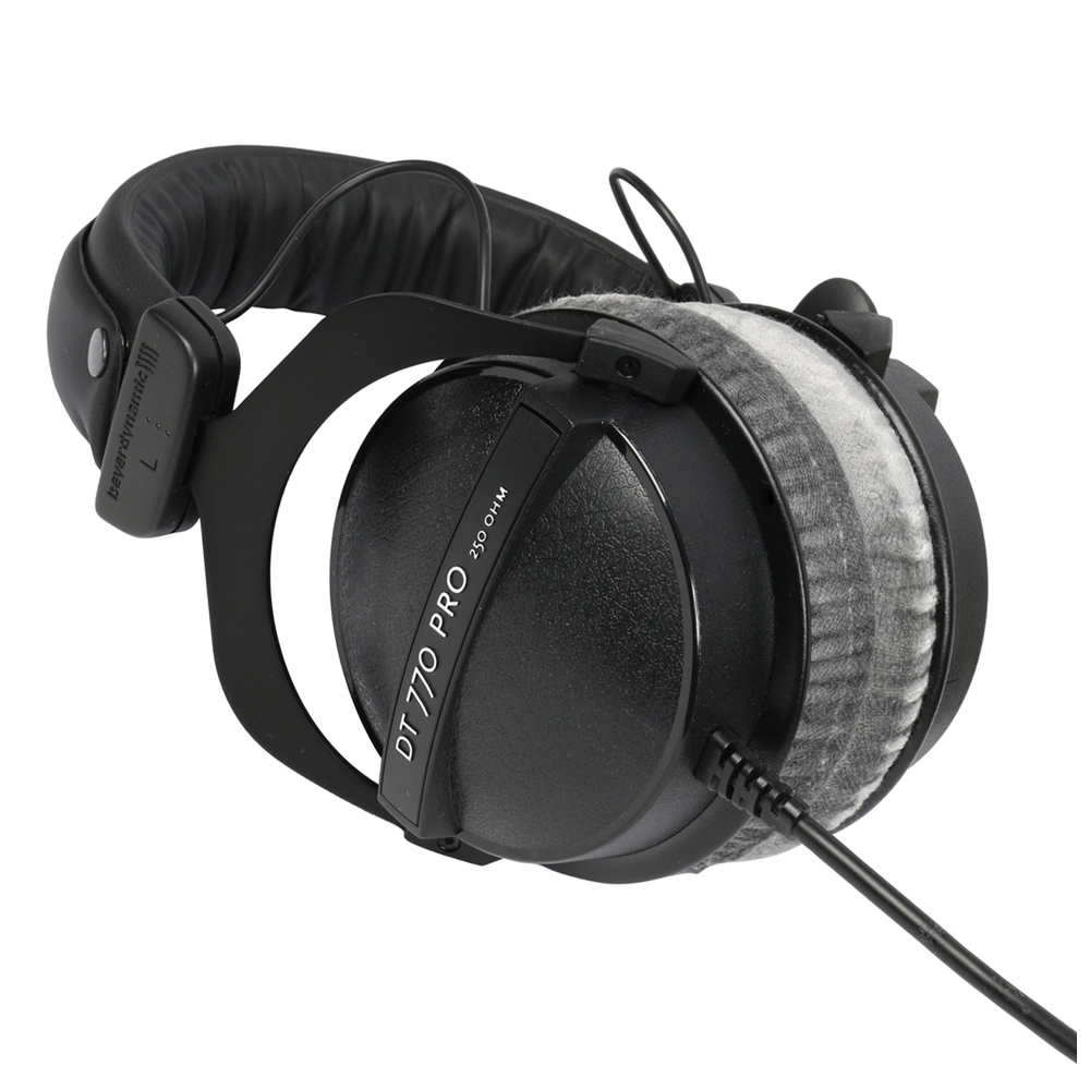 Закрытые наушники - Beyerdynamic DT770 PRO