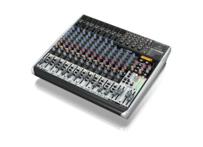 Аналоговый микшерный пульт Behringer QX2222USB