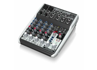 Аналоговый микшерный пульт Behringer QX602MP3
