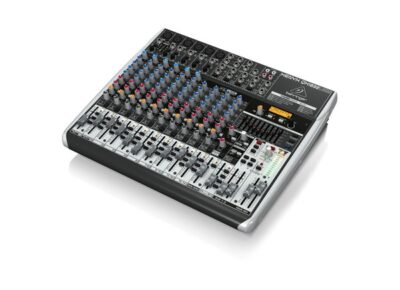 Аналоговый микшерный пульт Behringer QX1832USB