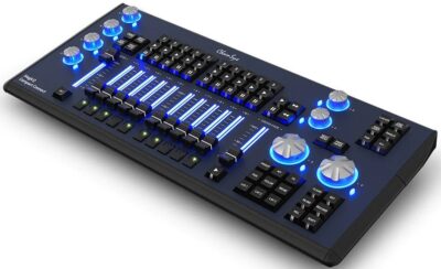 Компактный DMX-контроллер ChamSys MagicQ Compact Connect